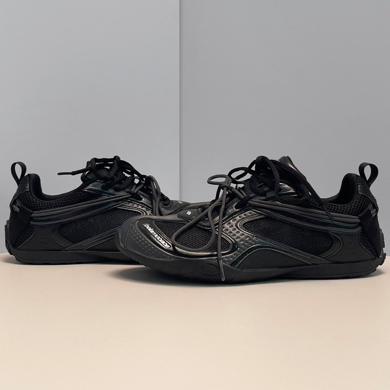 Classic Brand Comfortable Anti - Outdoor Sport Brand Shoes 评论和价格